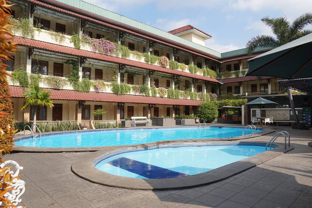 10 Rekomendasi Hotel Dekat Kampus UGM Yogyakarta Yang Murah dan Bagus Mulai Rp127.000 Per Malam 9 10 Rekomendasi Hotel Dekat Kampus UGM Yogyakarta Yang Murah dan Bagus Mulai Rp127.000 Per Malam 9