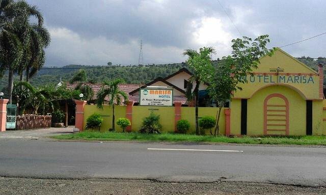 10 Pilihan Hotel Dekat Situbondo, Mulai 75 Ribuan Aja 1 10 Pilihan Hotel Dekat Situbondo, Mulai 75 Ribuan Aja 1