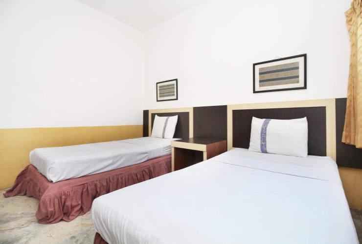 10 Hotel Dekat Stasiun Cirebon, Start 100 Ribuan 5