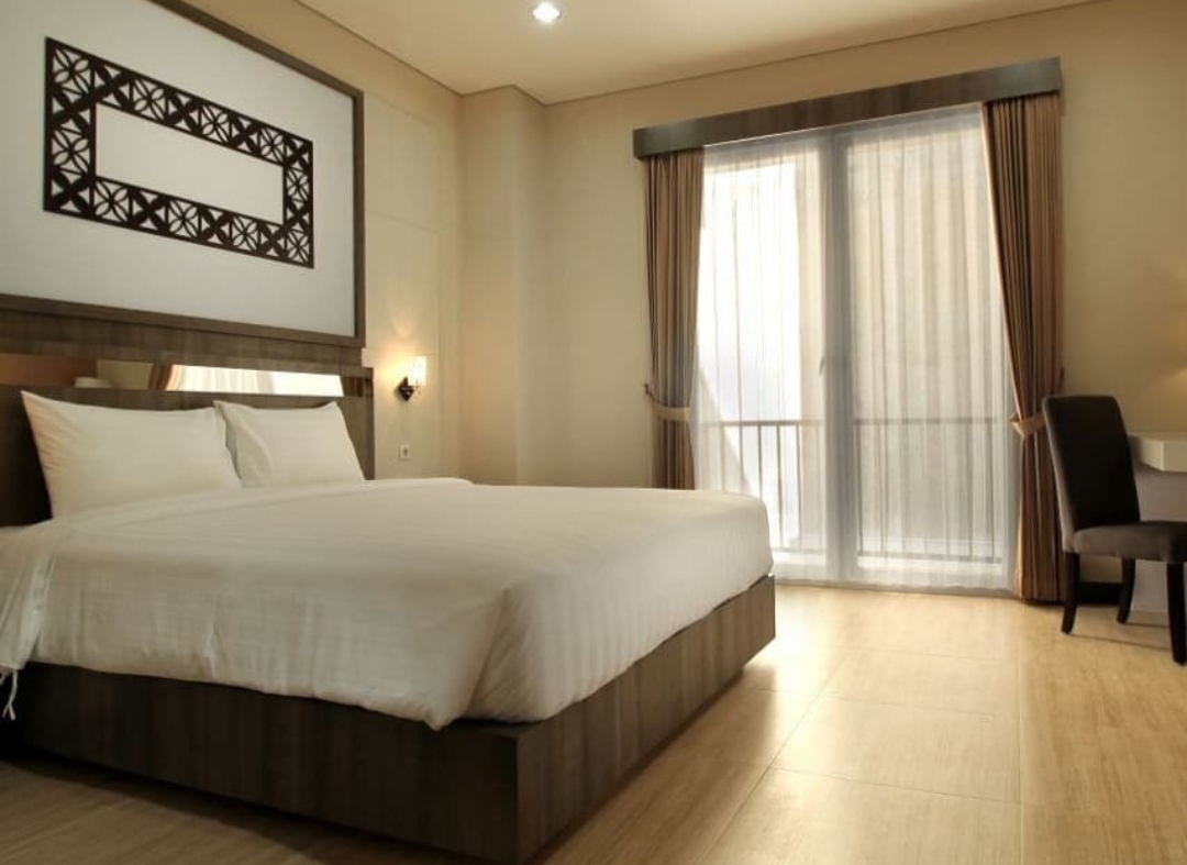 10 Hotel Murah Dekat Galaxy Mall, Murah Mulai 132 Ribuan Aja 4