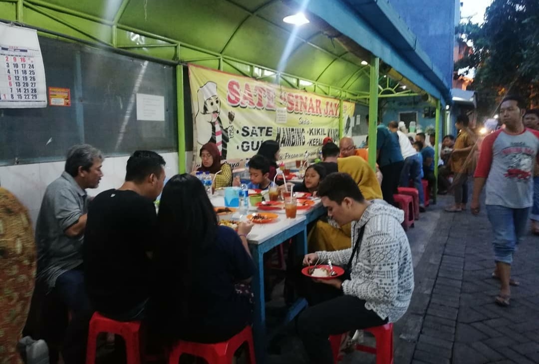 10 Rekomendasi Sate Kambing Enak di Wilayah Surabaya, Sudah Pernah Coba Yang Mana? 6