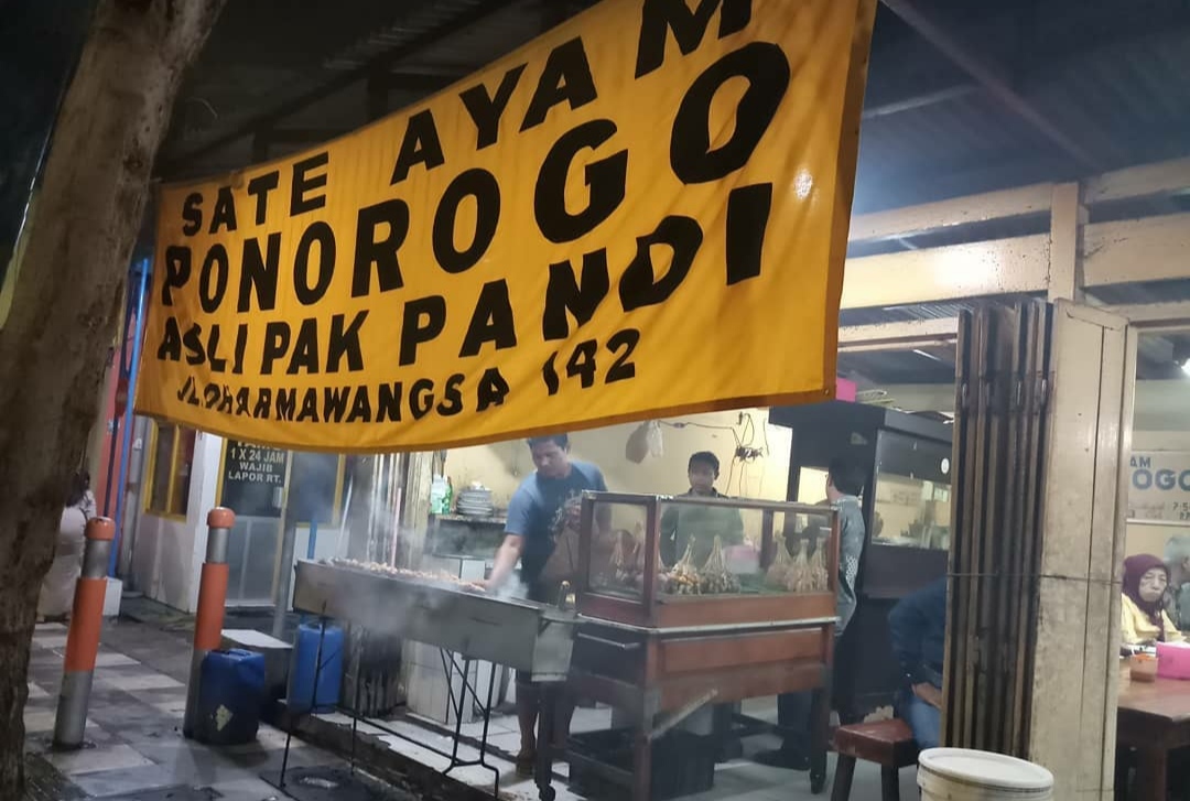 10 Rekomendasi Sate Kambing Enak di Wilayah Surabaya, Sudah Pernah Coba Yang Mana? 8