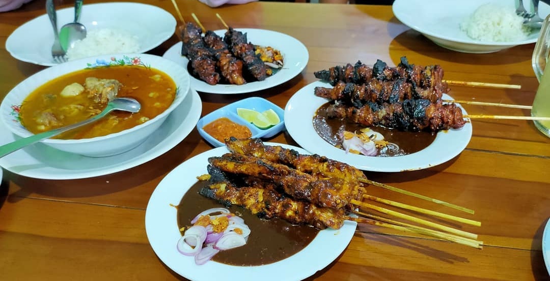Sate Kambing Cak Lam, Tempat Nyate Mahal Tapi Enak 3