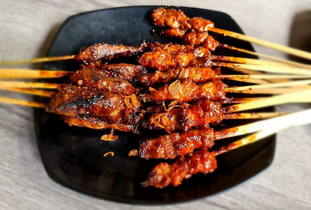 Kelezatan Sate Kambing Kim Tek Yang Tak Lekang Oleh Waktu 6 Kelezatan Sate Kambing Kim Tek Yang Tak Lekang Oleh Waktu 6