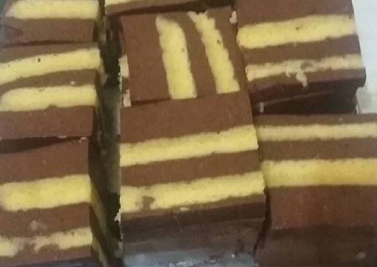 10 Referensi Jajanan dan Kue Khas Daerah Ambon Yang Lezat, Manakah Yang Ingin Kalian Coba? 6 10 Referensi Jajanan dan Kue Khas Daerah Ambon Yang Lezat, Manakah Yang Ingin Kalian Coba? 6