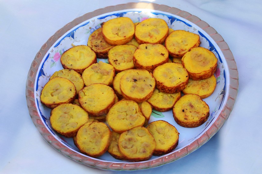 10 Rekomendasi Jajanan Tradisional dan Kue Khas Daerah Kalimantan Timur Wisata Kuliner Yang Sangat Lezat 5 10 Rekomendasi Jajanan Tradisional dan Kue Khas Daerah Kalimantan Timur Wisata Kuliner Yang Sangat Lezat 5