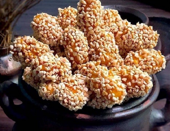 10 Rekomendasi Kue dan Jajanan Khas Daerah Toraja Yang Enak Cocok Untuk Menemani Waktu Ngopimu 5 10 Rekomendasi Kue dan Jajanan Khas Daerah Toraja Yang Enak Cocok Untuk Menemani Waktu Ngopimu 5