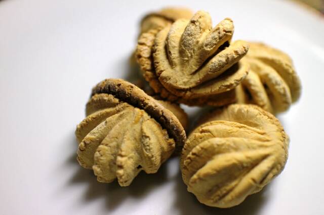 10 Rekomendasi Jajanan Tradisional dan Kue Khas Daerah Kalimantan Timur Wisata Kuliner Yang Sangat Lezat 8 10 Rekomendasi Jajanan Tradisional dan Kue Khas Daerah Kalimantan Timur Wisata Kuliner Yang Sangat Lezat 8