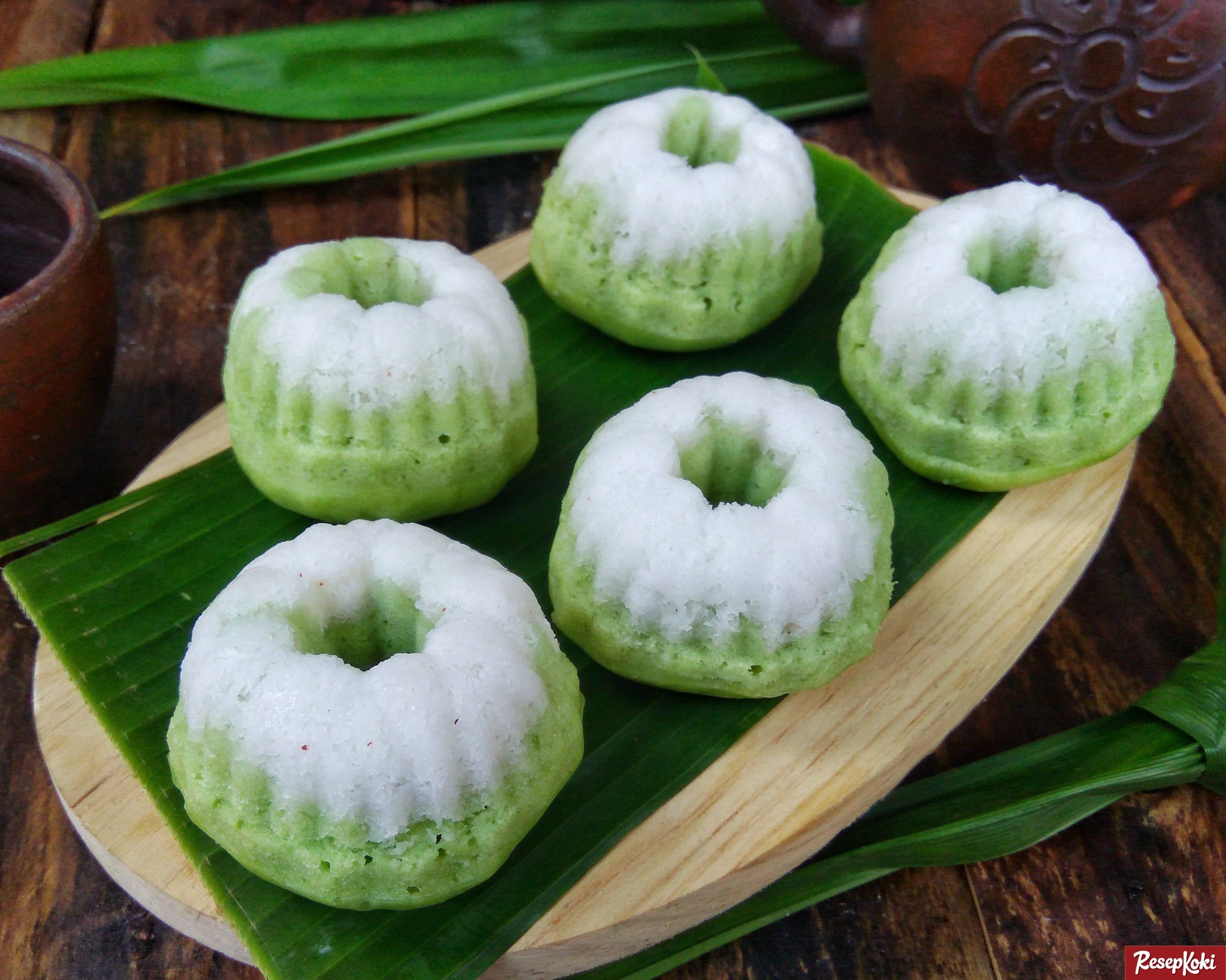 10 Rekomendasi Kue Khas di Daerah Jawa Tengah Yang Unik dan Menggoda, Mana Favoritmu? 10