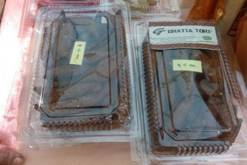 10 Rekomendasi Kue dan Jajanan Khas Daerah Toraja Yang Enak Cocok Untuk Menemani Waktu Ngopimu 10 10 Rekomendasi Kue dan Jajanan Khas Daerah Toraja Yang Enak Cocok Untuk Menemani Waktu Ngopimu 10