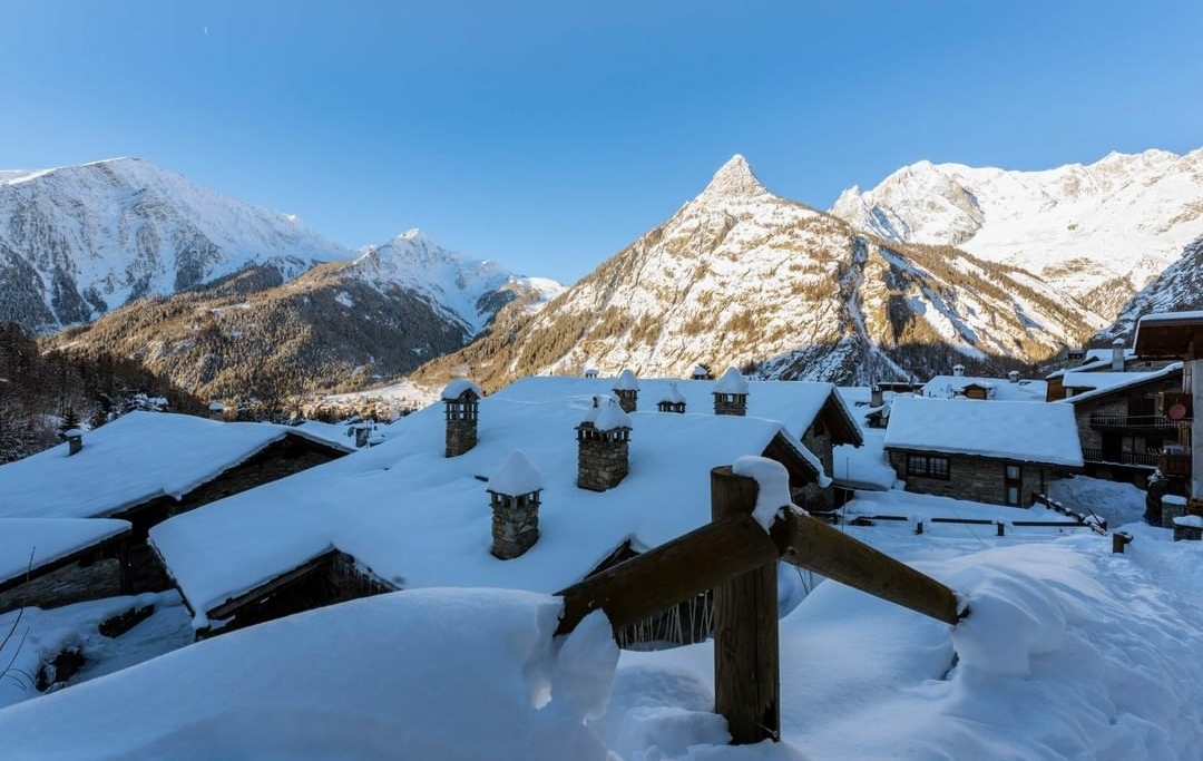 10 Daftar Pilihan Gunung Tertinggi di Eropa, Mana Yang Jadi Favorit Untuk Berpetualang? 7