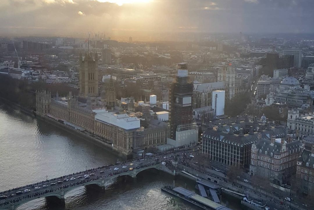 Potret Indahnya London Saat Siang Hingga Malam Hari, Kota Metropolitan Terbesar di Dunia 3 Potret Indahnya London Saat Siang Hingga Malam Hari, Kota Metropolitan Terbesar di Dunia 3