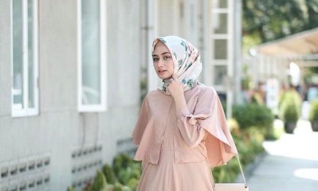 Jilbab Hitam Pink Banget / 10 Gambar Baju Pink Terang Cocok Dengan