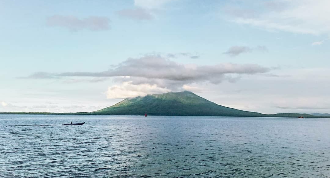10 Daftar Pilihan Gunung Cantik di Daerah NTT, Favorit Para Wisatawan Dengan Pesona Indahnya 6 10 Daftar Pilihan Gunung Cantik di Daerah NTT, Favorit Para Wisatawan Dengan Pesona Indahnya 6