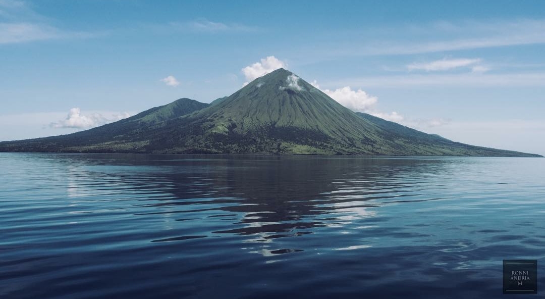 Daftar Pilihan Gunung di NTB Yang Sudah Sangat Mendunia, Buat Kamu Hobi Mendaki 7