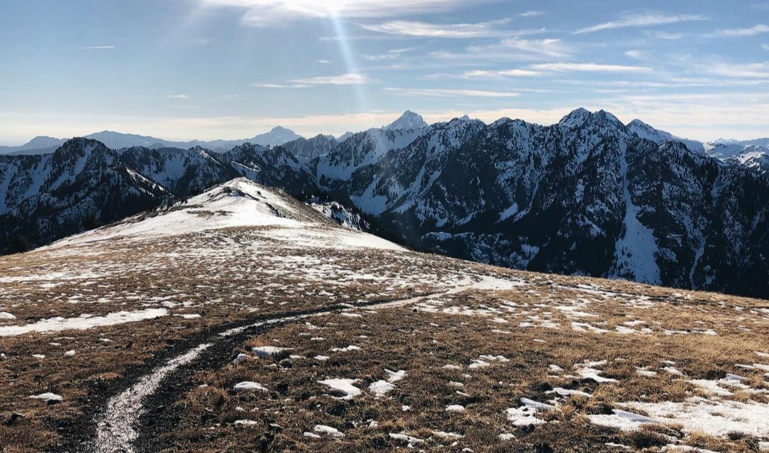 10 Daftar Pilihan Gunung Tertinggi di Australia, Cocok Buat Bermain Ski dan Wajib Kamu Eksplor 4