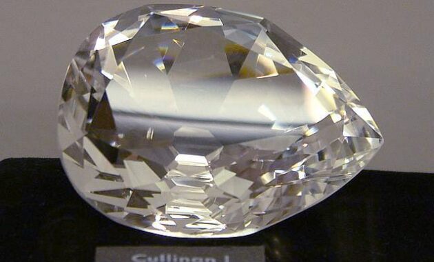 10 Foto Berlian Termahal di Dunia 2024 Batu Cincin Terlangka