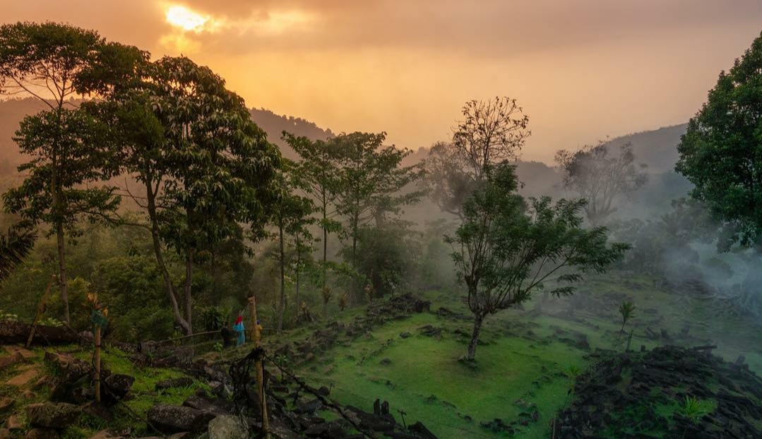 6 Daftar Pilihan Gunung di Daerah Cirebon, Ada Yang Menjadi Tuan Rumah Edelweis 9 6 Daftar Pilihan Gunung di Daerah Cirebon, Ada Yang Menjadi Tuan Rumah Edelweis 9