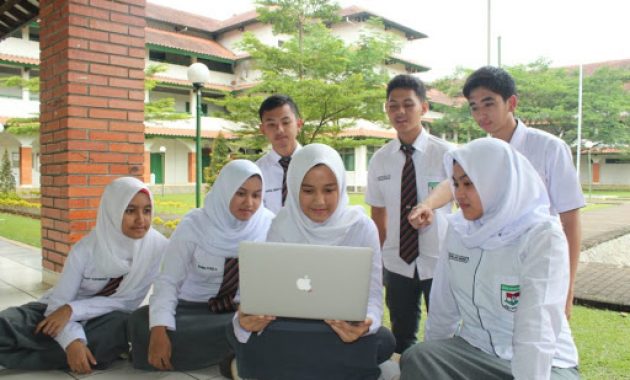 10 Sekolah Termahal di Indonesia 2021 Internasional Termewah
