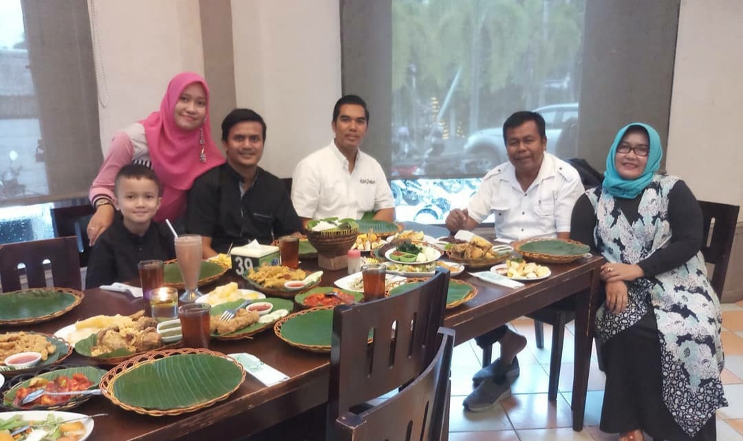 10 Tempat Buka Puasa di Pekanbaru Untuk Keluarga Yang Enak dan Favorit, Simak Rekomendasi Ini! 1