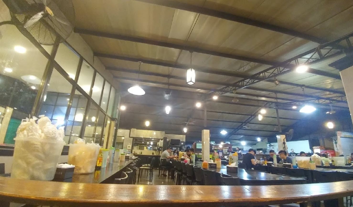 11 Rekomendasi Tempat Bukber Terdekat di Wilayah Kota Surabaya Yang Enak Untuk Keluarga 2 11 Rekomendasi Tempat Bukber Terdekat di Wilayah Kota Surabaya Yang Enak Untuk Keluarga 2