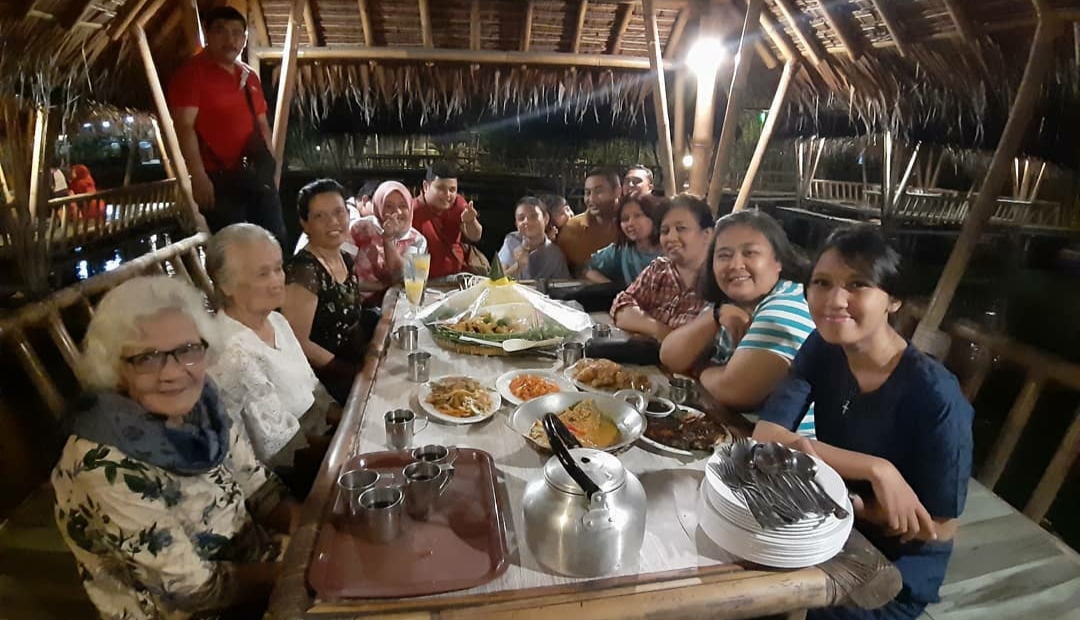 10 Tempat Berbuka Puasa Bersama di Bekasi Untuk Keluarga Yang Enak dan Murah, Simak Referensi Ini! 3 10 Tempat Berbuka Puasa Bersama di Bekasi Untuk Keluarga Yang Enak dan Murah, Simak Referensi Ini! 3