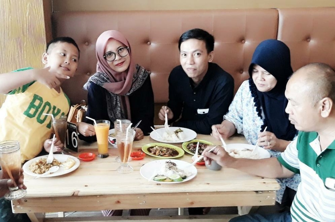 10 Rekomendasi Tempat Makan Untuk Berbuka Puasa Bersama di Magelang Yang Mengenyangkan 5 10 Rekomendasi Tempat Makan Untuk Berbuka Puasa Bersama di Magelang Yang Mengenyangkan 5