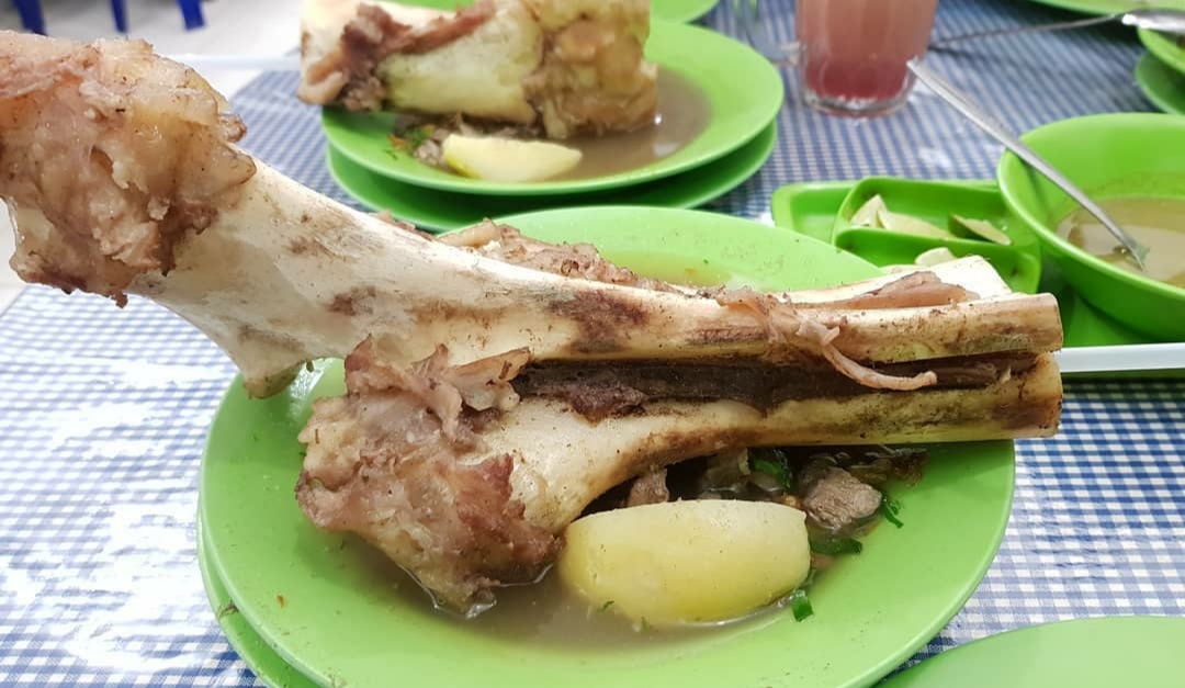 10 Rekomendasi Tempat Untuk Berbuka Puasa Bersama Keluarga di Wilayah Medan Yang Asyik dan Enak 7