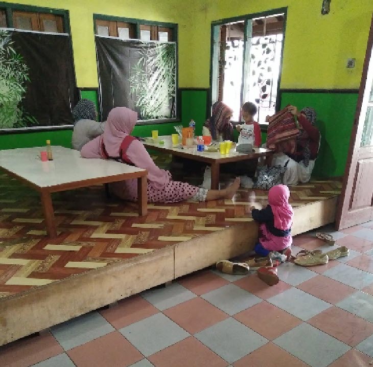 10 Tempat Bukber Terdekat di Cimahi Yang Sajiannya Enak dan Populer, Simak Rekomendasi Ini 7 10 Tempat Bukber Terdekat di Cimahi Yang Sajiannya Enak dan Populer, Simak Rekomendasi Ini 7