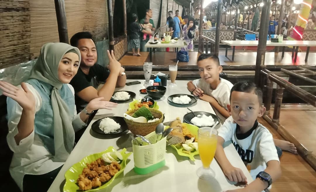 10 Tempat Buka Puasa di Palembang Untuk Keluarga Yang Enak dan Murah, Simak Rekomendasi Ini! 8