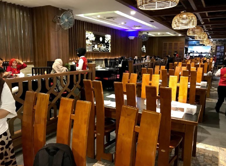 10 Daftar Tempat Bukber Terdekat di Wilayah Medan Yang Hits dan Keren, Simak Rekomendasi Ini 8 10 Daftar Tempat Bukber Terdekat di Wilayah Medan Yang Hits dan Keren, Simak Rekomendasi Ini 8