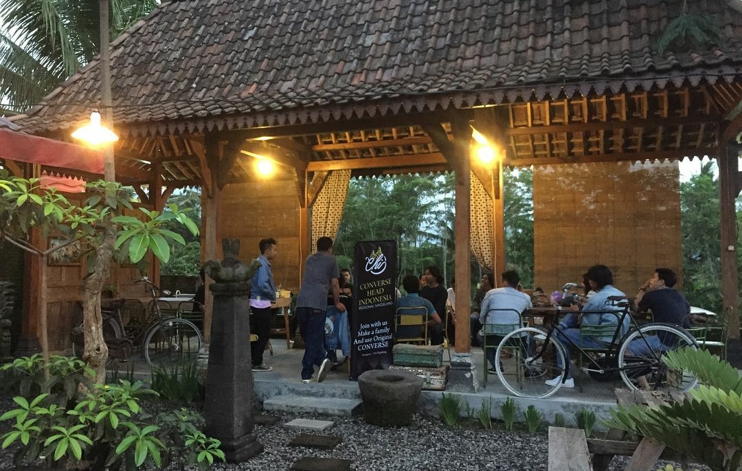 10 Rekomendasi Tempat Makan Untuk Berbuka Puasa Bersama di Magelang Yang Mengenyangkan 9 10 Rekomendasi Tempat Makan Untuk Berbuka Puasa Bersama di Magelang Yang Mengenyangkan 9