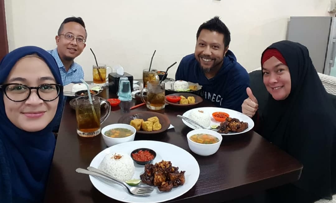 10 Tempat Buka Puasa di Pekanbaru Untuk Keluarga Yang Enak dan Favorit, Simak Rekomendasi Ini! 9
