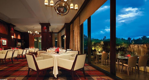 Mau Dinner Mewah? Inilah 10 Restoran Termahal di Jakarta 7