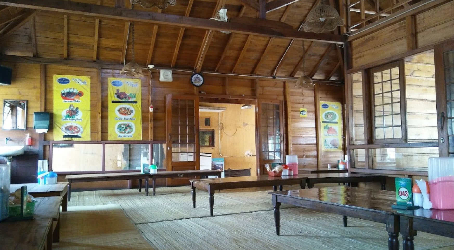 10 Daftar Tempat Makan Untuk Bukber di Wilayah Pekalongan Yang Enak dan Selalu Jadi Favorit 10 10 Daftar Tempat Makan Untuk Bukber di Wilayah Pekalongan Yang Enak dan Selalu Jadi Favorit 10