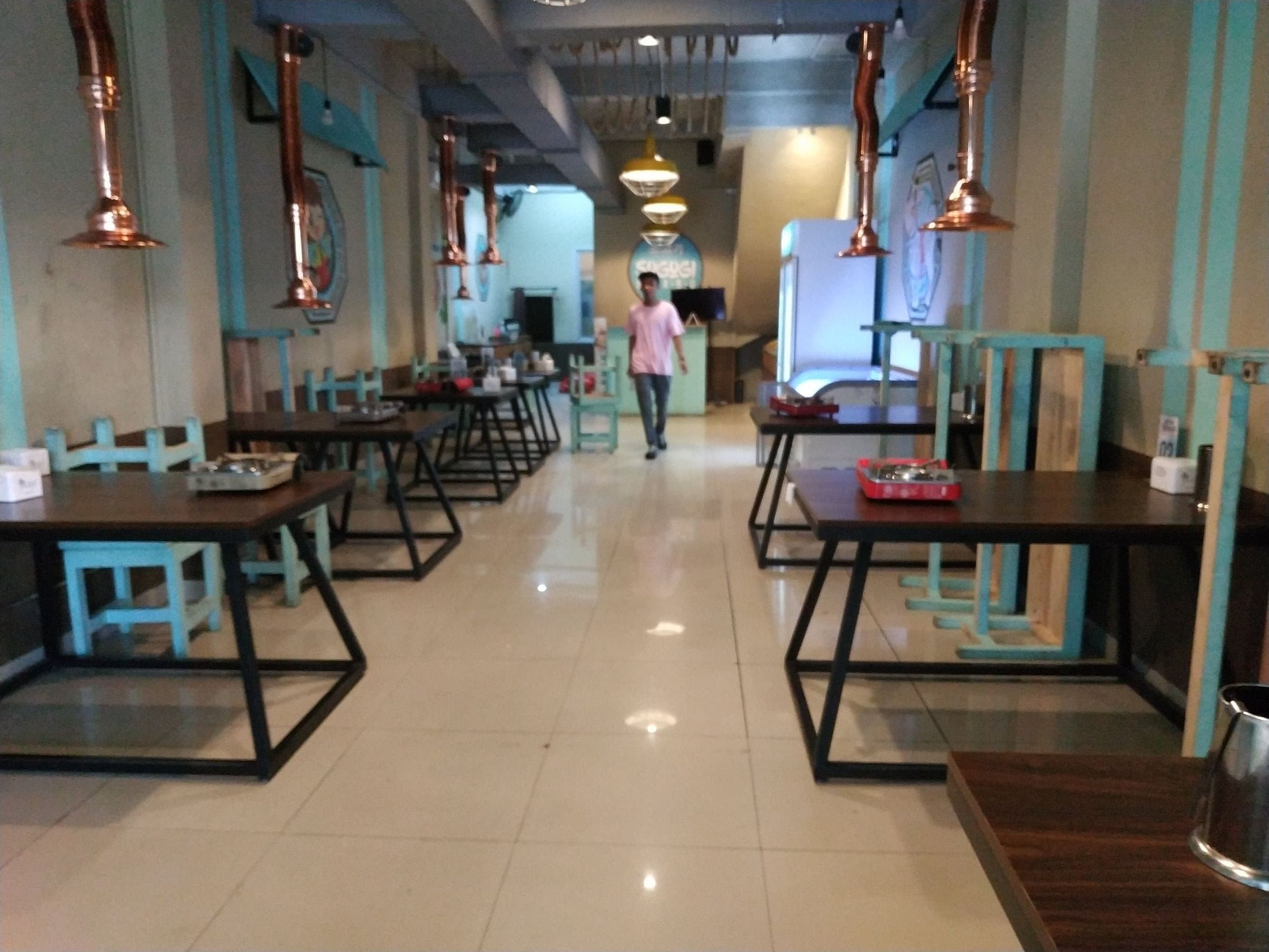 10 Rekomendasi Tempat Makan Untuk Bukber Dengan Keluarga di Tebet, Salah Satunya Warung Mafia! 2