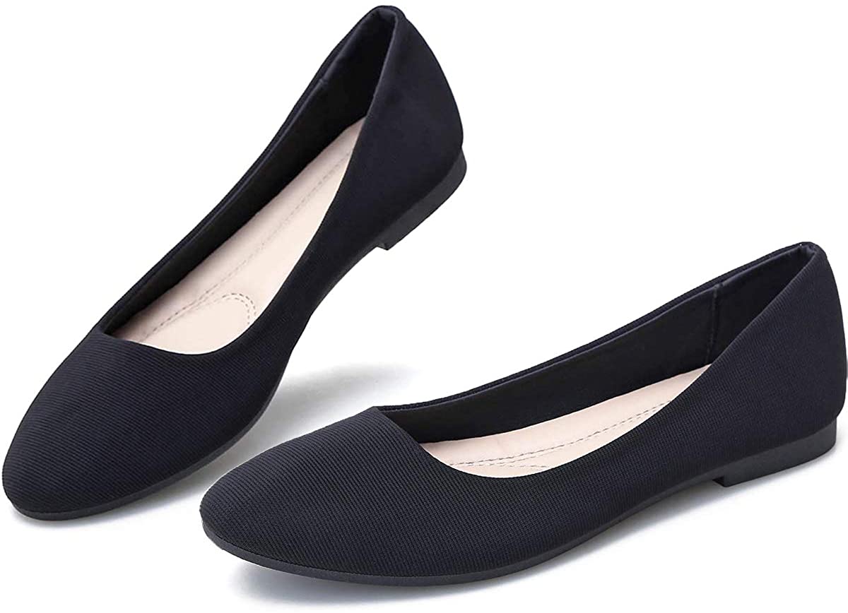 10 Warna Sepatu Yang Cocok Untuk Semua Warna Baju 1