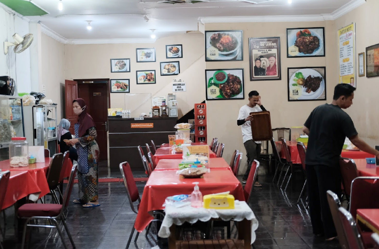 10 Daftar Tempat Makan Untuk Bukber di Wilayah Pekalongan Yang Enak dan Selalu Jadi Favorit 9 10 Daftar Tempat Makan Untuk Bukber di Wilayah Pekalongan Yang Enak dan Selalu Jadi Favorit 9