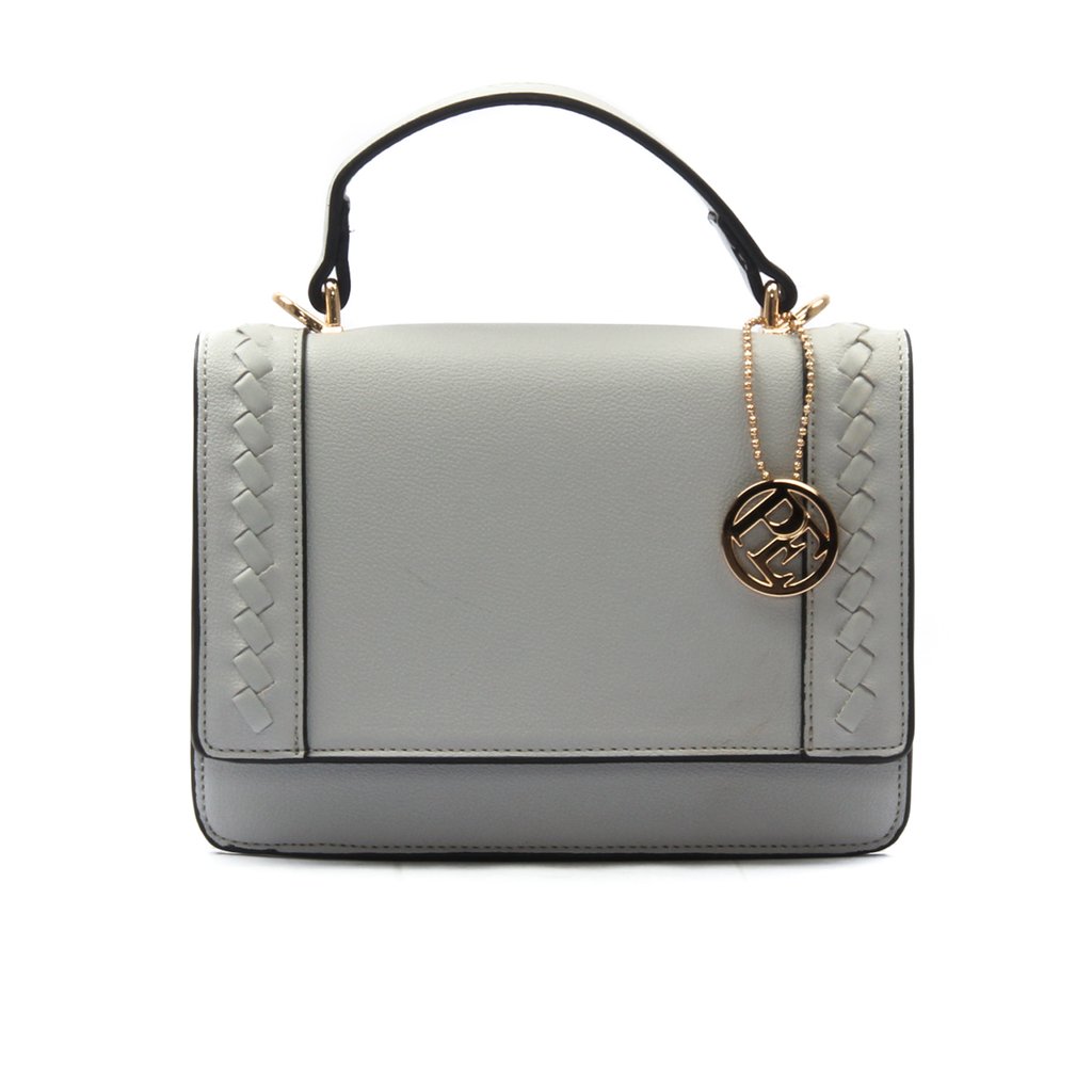 10 Warna Tas Yang Cocok Untuk Semua Warna Baju, Wajib Punya! 2