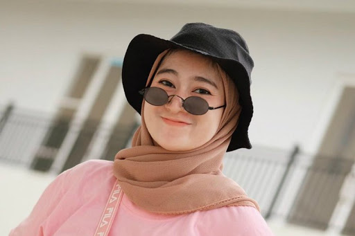 10 Baju Muslim Yang Lagi Trend, Cocok Buat Para Muslimah! 6