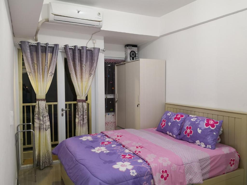 Lagi Cari Tempat Tinggal Harian Atau Bulanan di Tangerang? Simak Daftar Harga Sewa Apartemen Ini! 4 Lagi Cari Tempat Tinggal Harian Atau Bulanan di Tangerang? Simak Daftar Harga Sewa Apartemen Ini! 4