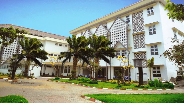 15 Daftar Universitas Terbaik di Yogyakarta, Manakah Jurusan Yang Cocok Jadi Pilihanmu? 11 15 Daftar Universitas Terbaik di Yogyakarta, Manakah Jurusan Yang Cocok Jadi Pilihanmu? 11