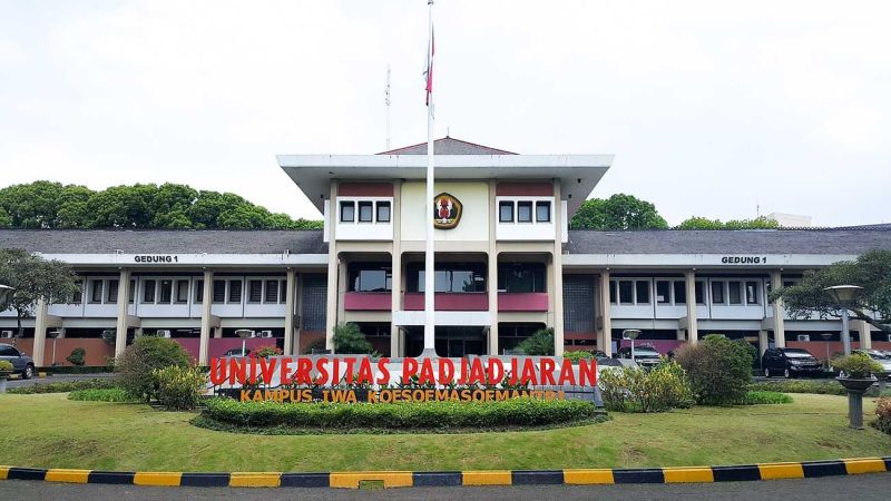 Daftar Nama Universitas Negeri Maupun Swasta Yang Terbaik di Bandung Beserta Jurusannya 3