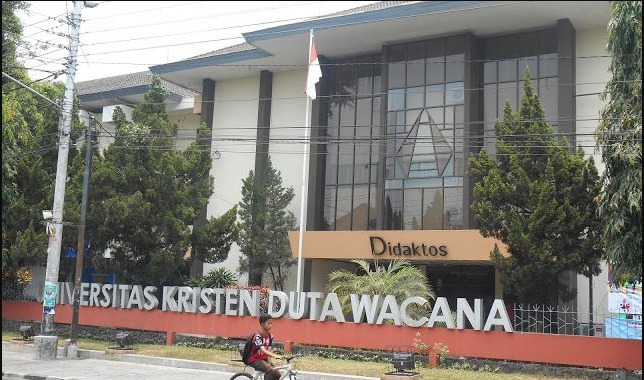 15 Daftar Universitas Terbaik di Yogyakarta, Manakah Jurusan Yang Cocok Jadi Pilihanmu? 7 15 Daftar Universitas Terbaik di Yogyakarta, Manakah Jurusan Yang Cocok Jadi Pilihanmu? 7