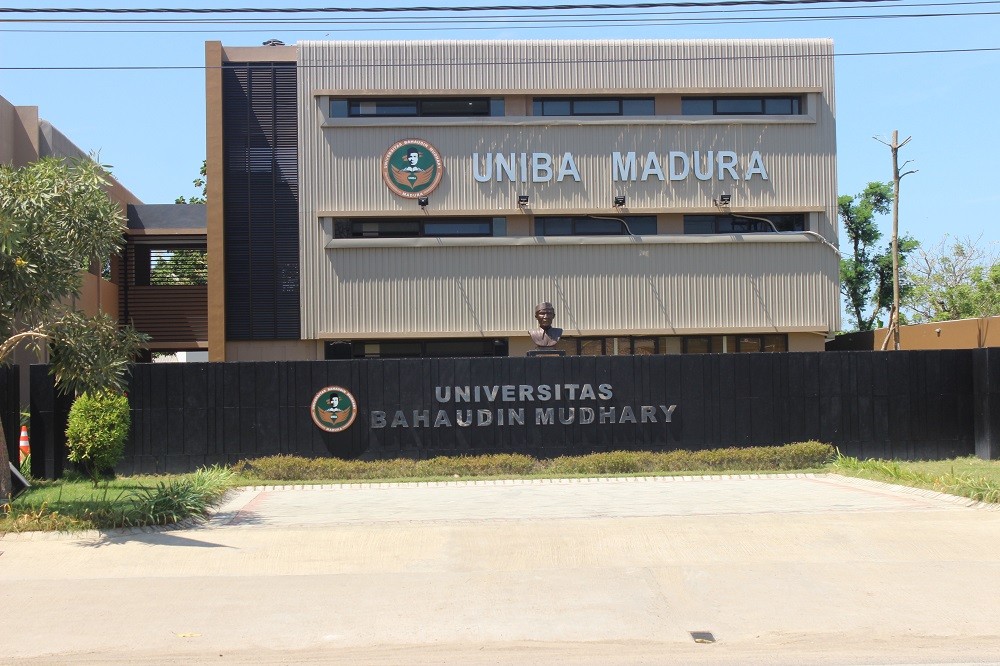 Madura Punya Beberapa Pilihan Universitas Negeri Atau Swasta Yang Bagus, Ini Dia Daftarnya! 8