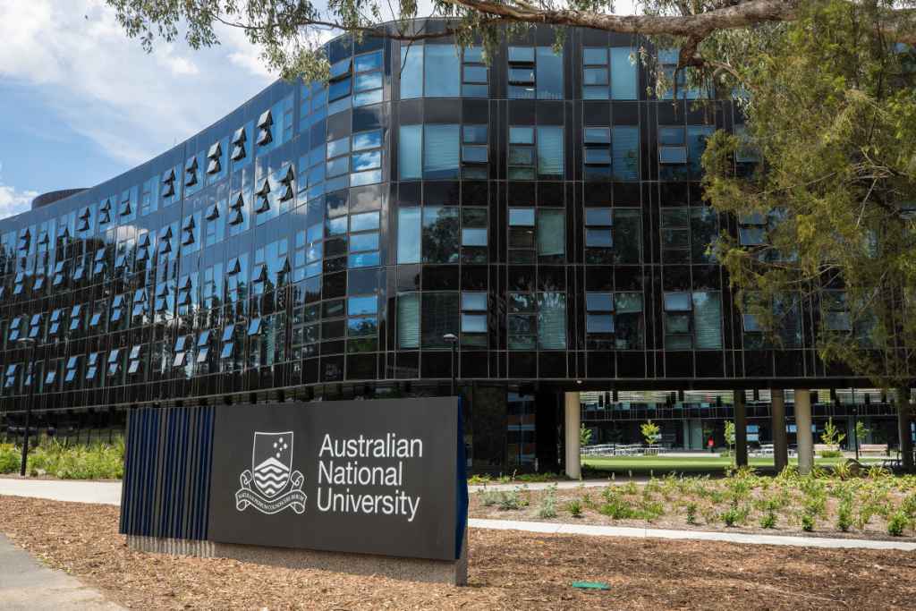 Inilah Daftar Universitas Terbaik Jika Kamu Ingin Kuliah di Australia, Mana Yang Menyediakan Beasiswa? 3 Inilah Daftar Universitas Terbaik Jika Kamu Ingin Kuliah di Australia, Mana Yang Menyediakan Beasiswa? 3