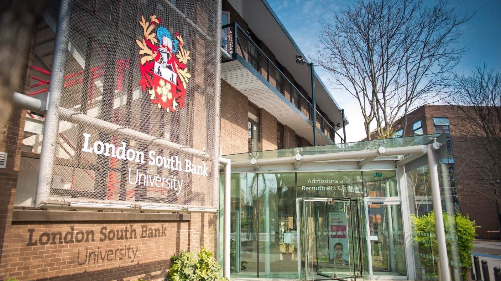 Inilah Beberapa Pilihan Universitas di London, Adakah Jurusan Manajemen Bisnis Atau Kedokteran? 11 Inilah Beberapa Pilihan Universitas di London, Adakah Jurusan Manajemen Bisnis Atau Kedokteran? 11