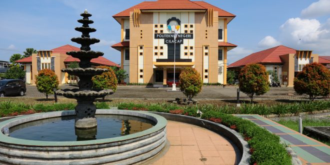 Daftar Universitas di Wilayah Jawa Tengah, Manakah Yang Ada Jurusan Tata Busana dan Psikologi? 3 Daftar Universitas di Wilayah Jawa Tengah, Manakah Yang Ada Jurusan Tata Busana dan Psikologi? 3