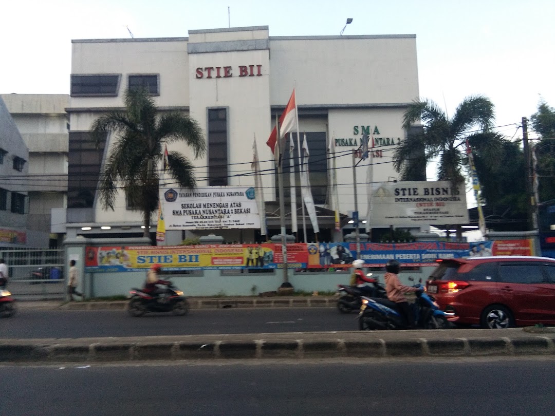 Daftar Universitas di Daerah Bekasi, Manakah Yang Membuka Kelas Karyawan dan Masih Buka Pendaftaran? 6 Daftar Universitas di Daerah Bekasi, Manakah Yang Membuka Kelas Karyawan dan Masih Buka Pendaftaran? 6