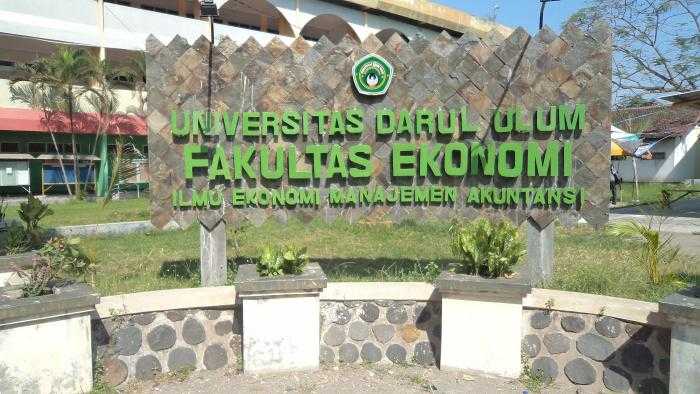 Daftar Universitas Negeri Maupun Swasta di Provinsi Jawa Timur, Manakah Yang Ada Jurusan Kedokteran? 12 Daftar Universitas Negeri Maupun Swasta di Provinsi Jawa Timur, Manakah Yang Ada Jurusan Kedokteran? 12